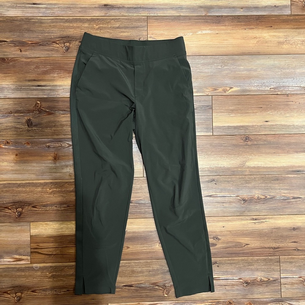 Athleta gray/green Brooklyn Ankle Pants size 6